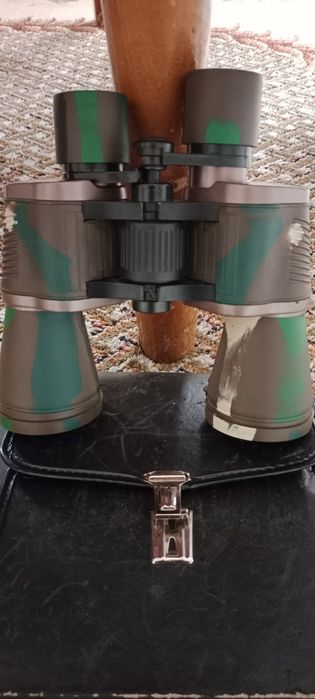 Продам бинокль камуфляжный