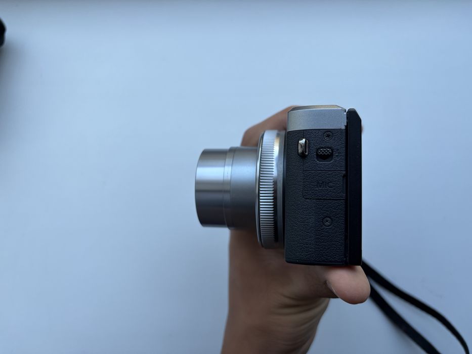 продам камеру canon g7x |||