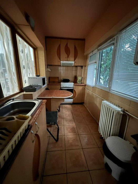 Inchiriez apartament in orasul Targu Frumos