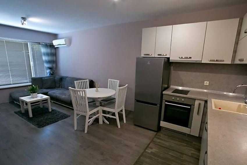 Дава се под наем Двустаен апартамент в София, Гоце Делчев - 105 кв.м за 612 € - Снимка #1