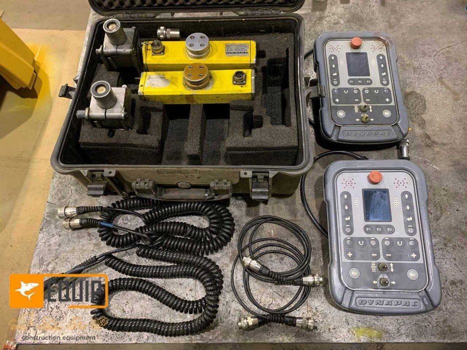 Асфальтоукладчик Dynapac SD2500C