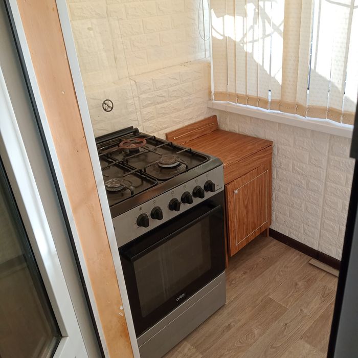 Продам 1-ком квартиру в 10-м