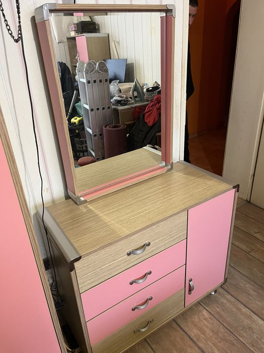 Обзавеждане за детска став