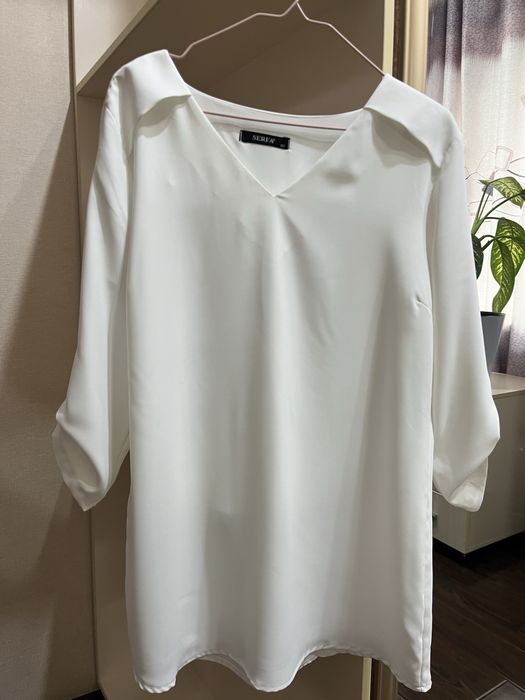 Блузка белая