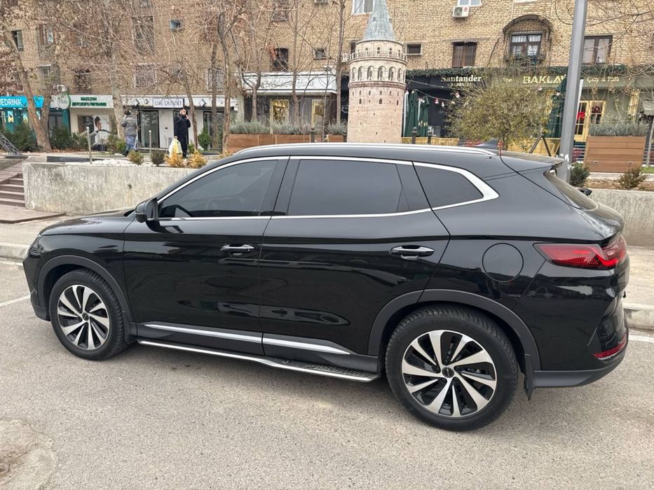 Продам BYD Champion Hybrid 150 km своя в идеальном состоянии.