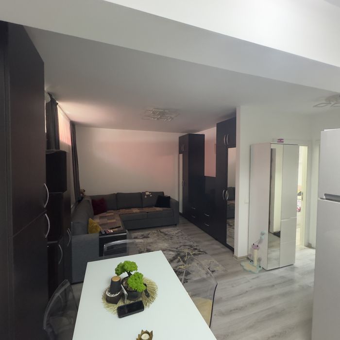 Apartament 2 camere 40 mp Otopeni | Demisol | Mobilat și utilat complet | Ideal investiție