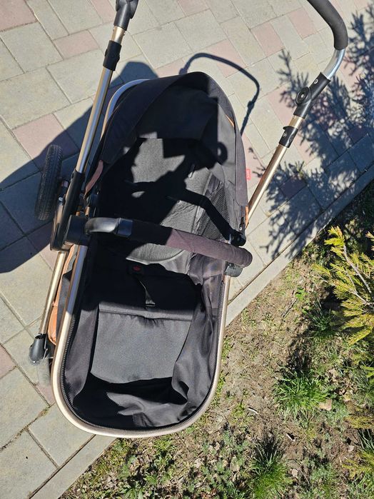 Коляска детская. Зима - Лето.