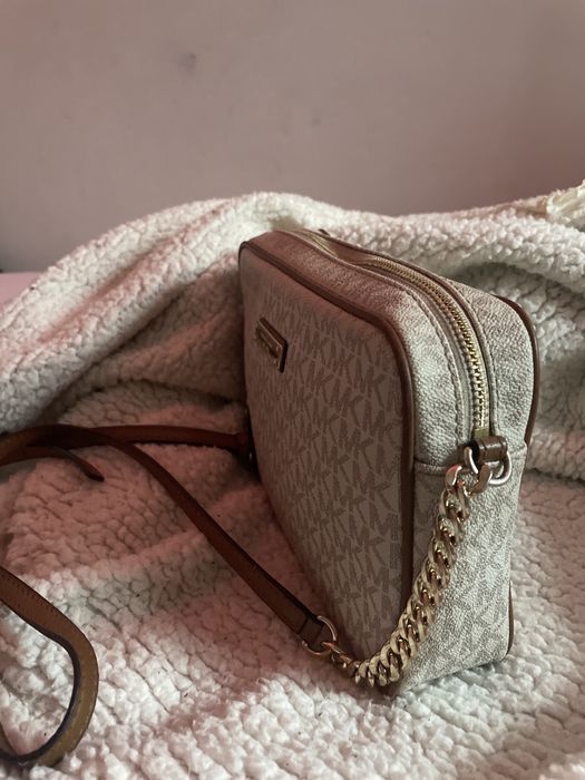 Стилна чанта Michael Kors – оригинал