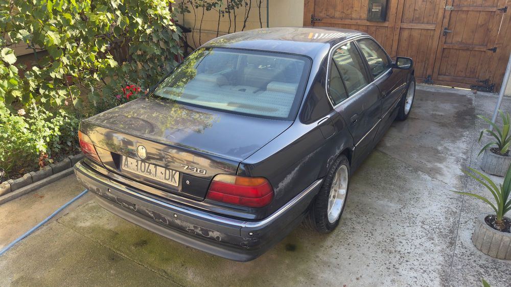 BMW Seria 7 1995 — imagine 2
