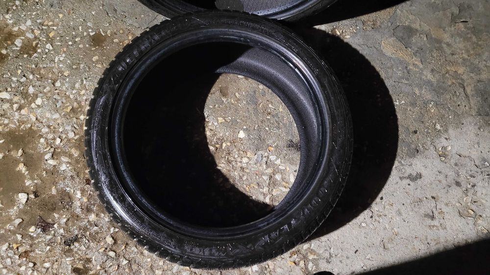 4 br. Зимни гуми Goodyear Ultra Grip -  255 х 40 х 19 – 100 V