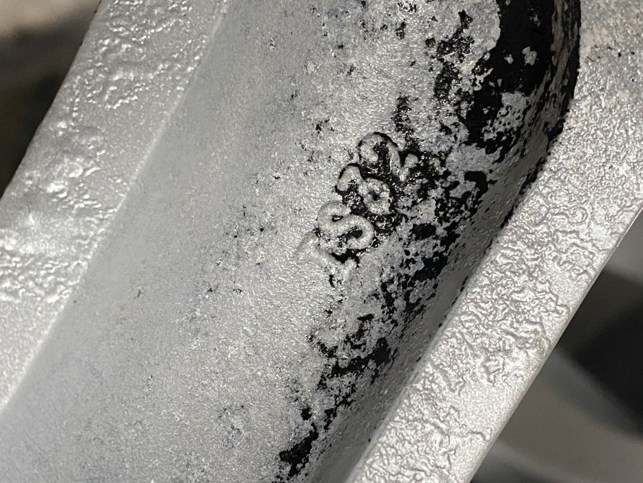 17 цола 5 х 120 мм BMW X 3 F 25 , F 10 , E 90 , E 46