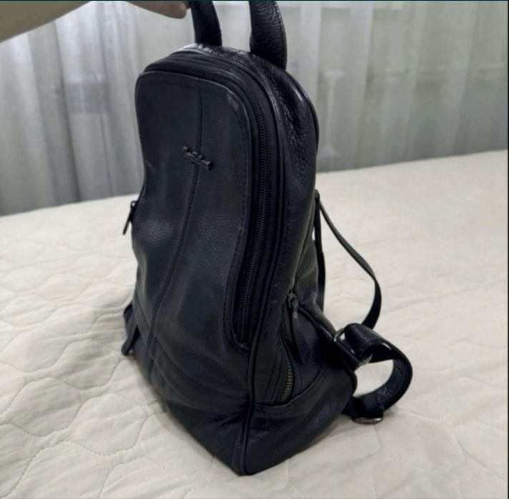 Рюкзак кожаный женский