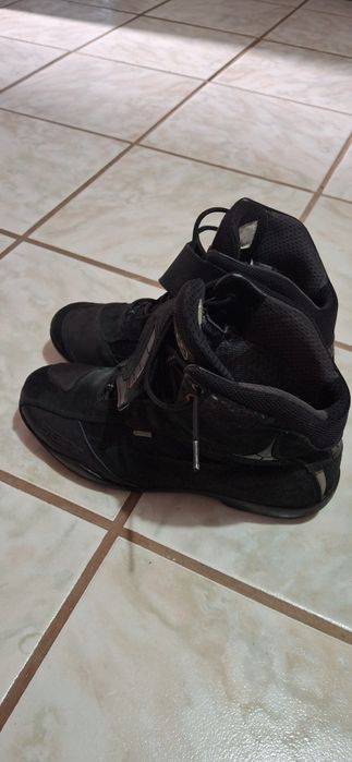 Ghete moto TCX  negre ,mărimea 40/41 , stare foarte bună