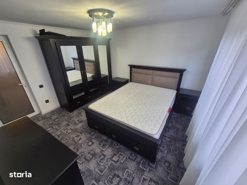 Casă de vânzare în Târgu Jiu – 3 camere, zonă liniștită, Tg-Jiu