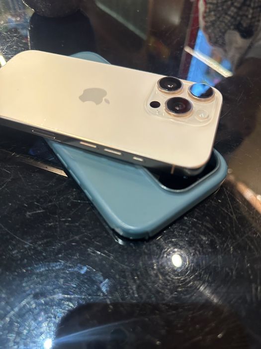 Iphone 16 Pro cu garantie (13 luni)