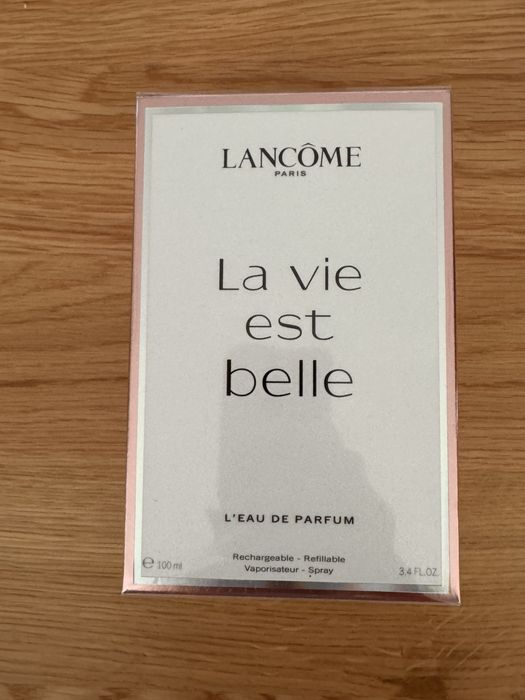 Парфюм  Lancôme La vie est belle