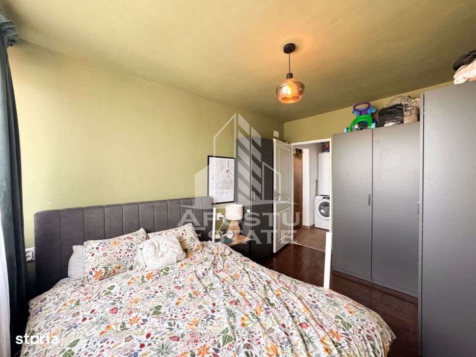 Apartament 2 camere, renovat, etaj 8, panoramica, Stadion - Hunedoara