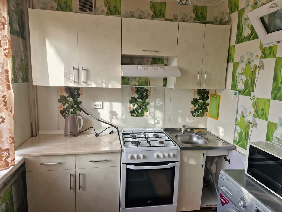 Продам квартиру мкр Акмечеть 6