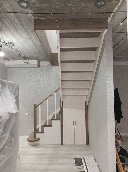 Деревянная лестница Производство Россия