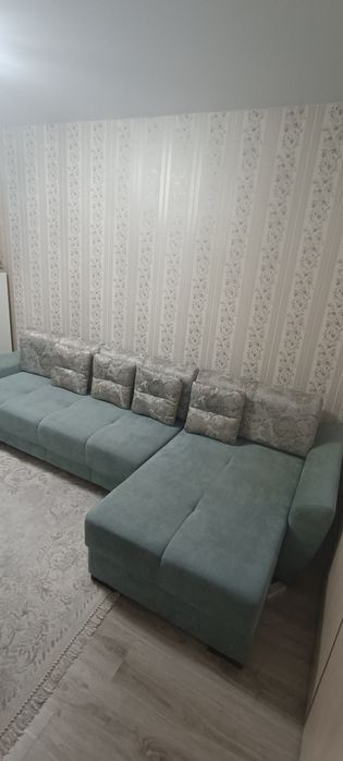 Продам угловой Диван