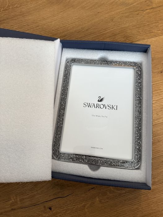 Рамка за снимки Swarovski - нова