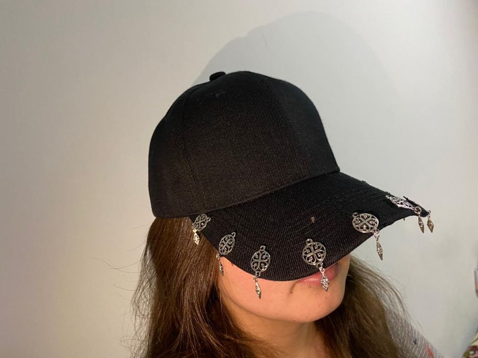 Хит дейді ғой.  Алсай..