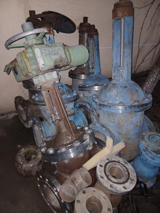 Продам вентили разные, задвижки