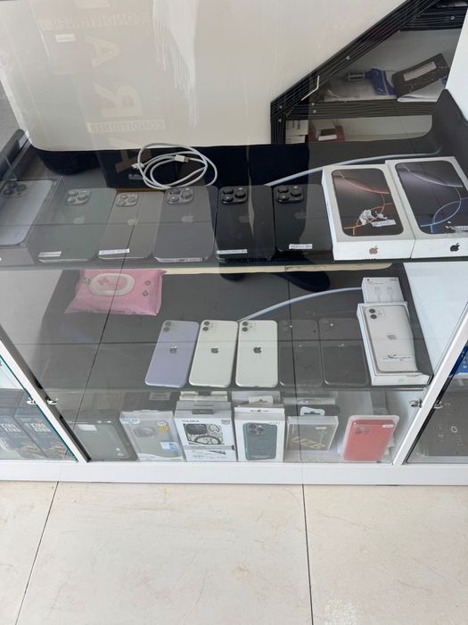 Navoiyliklar uchun phone 15 pro sotiladi yomks 90% 1 ta paspurtga