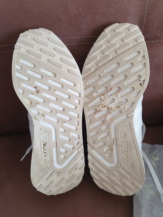 Adidas boost обувки