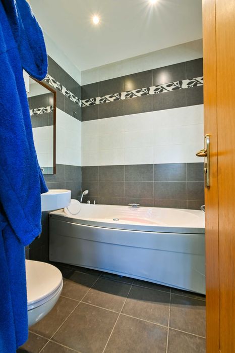 Продава се Едностаен апартамент в София, Студентски град - 75 кв.м за 2120 €/кв.м - Снимка #12