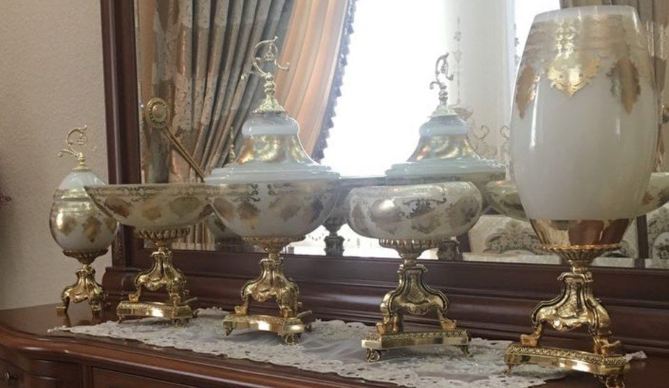 ВАЗА, сарпа, богема, багема , чинни,