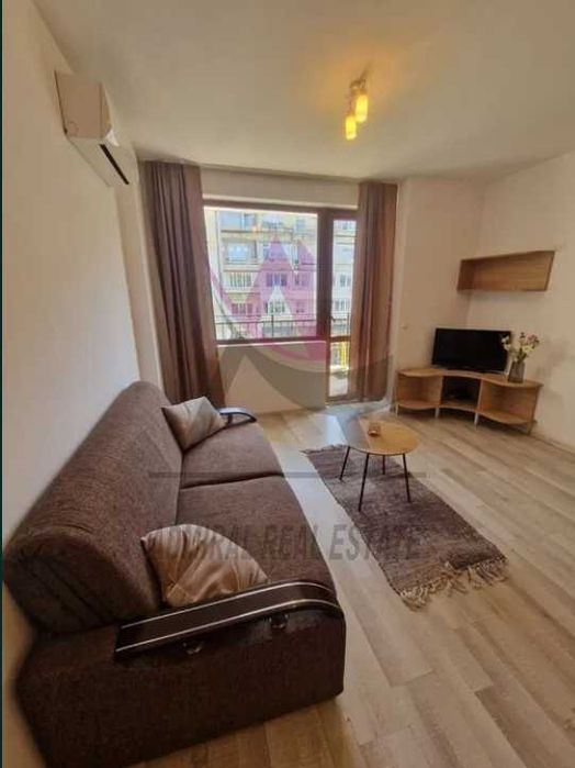 Дава се под наем Двустаен апартамент в Варна, Левски - 59 кв.м за 448.8 € - Снимка #1