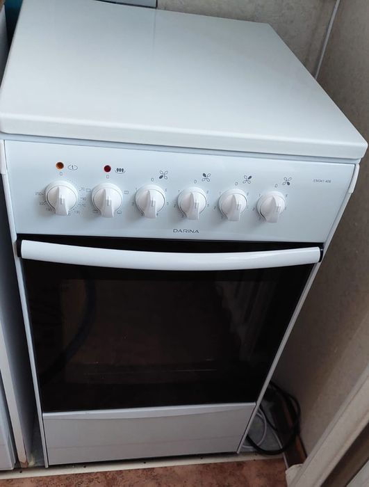 Продам электрическую плиту