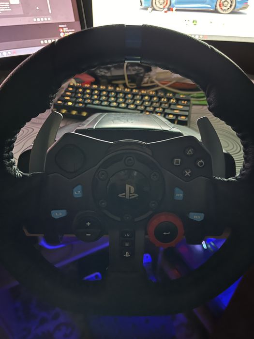 Volan logitech g29 driving force