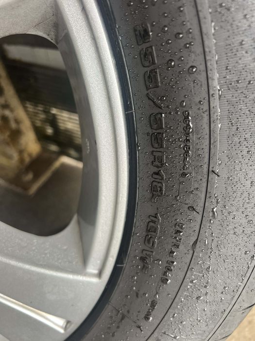 Продавам джанти с гуми за Kia 18*-550евро