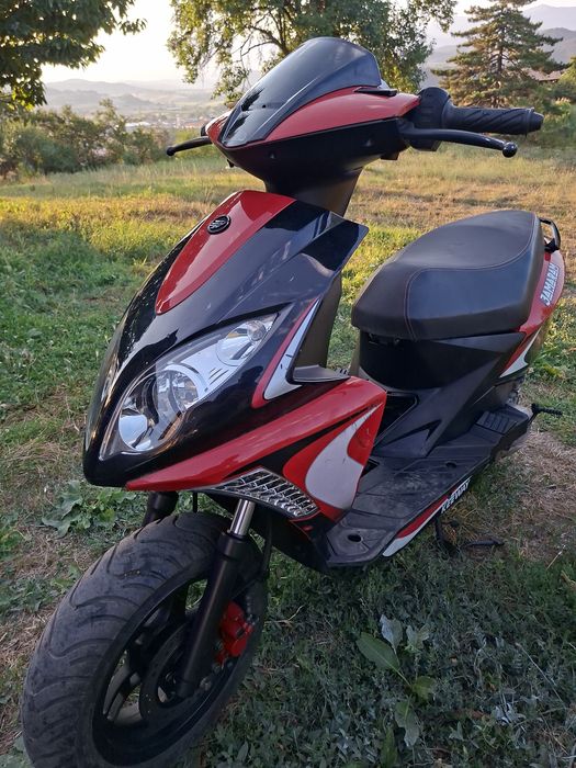 Скутер Keeway 50 кубика