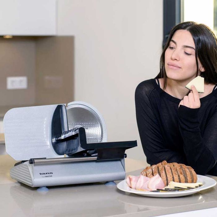 Електрически нож Taurus Cutmaster сив, 150 W  ЧИСТО НОВ