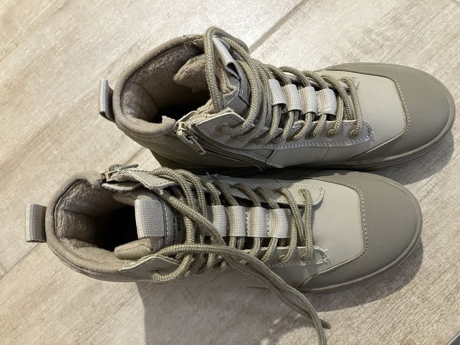 Боти  унисекс  ZARA