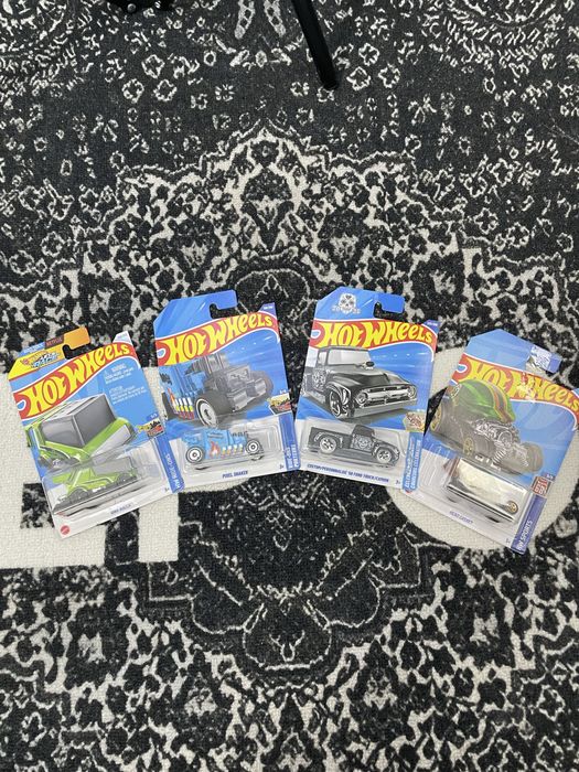 Hotweels машинки