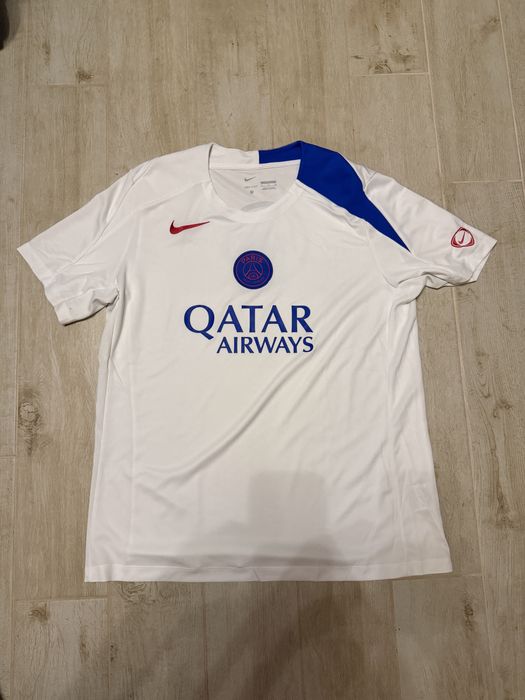 Футболна тениска ПСЖ