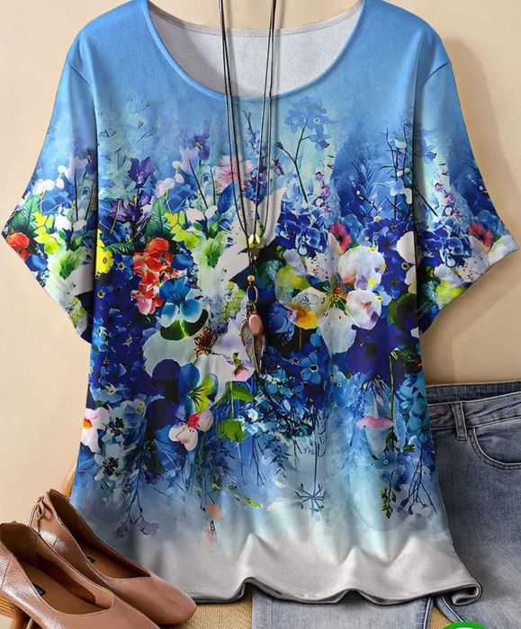 Продавам свежи блузки с еднакъв размер. Еластични и немачкаеми са.