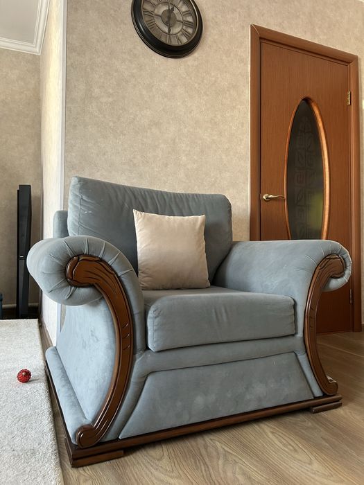 Диван + 2 кресла