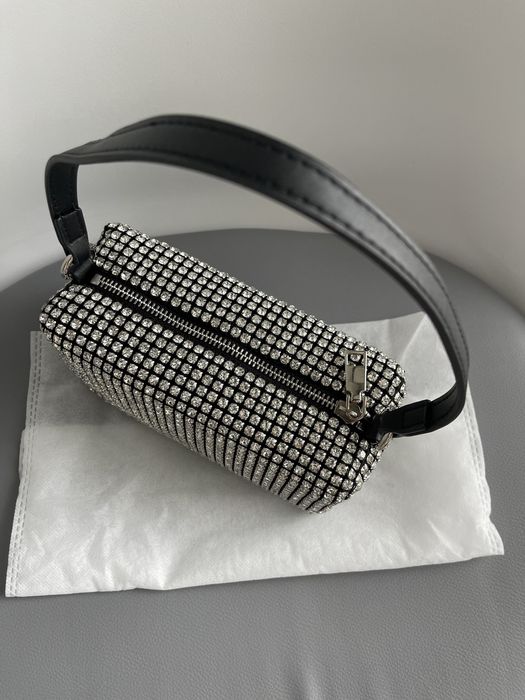 Сумка новая со стразами