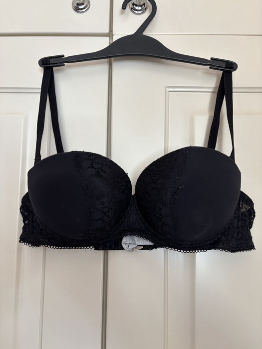 Сутиени H&M, Tezenis, Hunkemollee