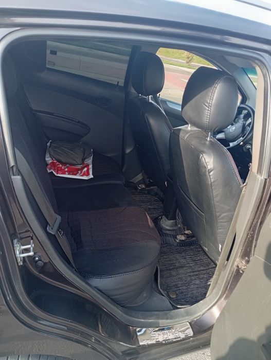 Спарк равно 4 позиция