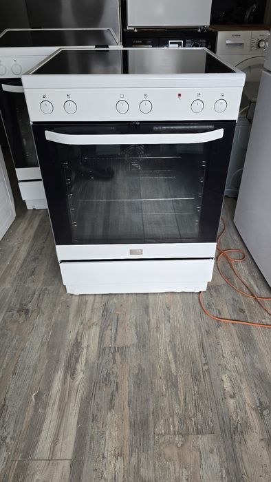 Печка Voss Electrolux