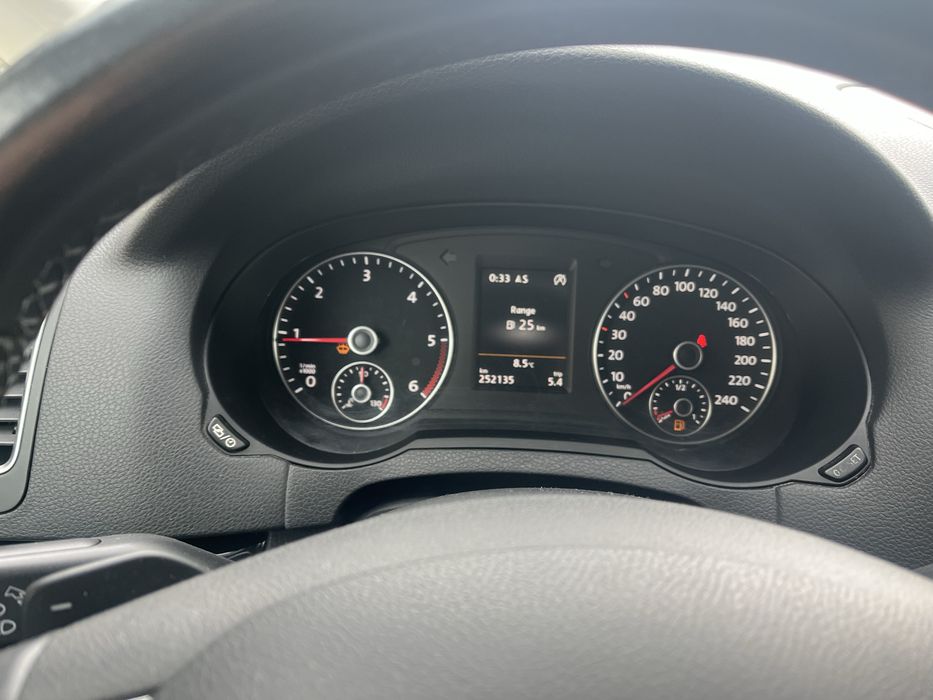 Vand Seat Alhambra 2017 euro 6 cu 7 locuri