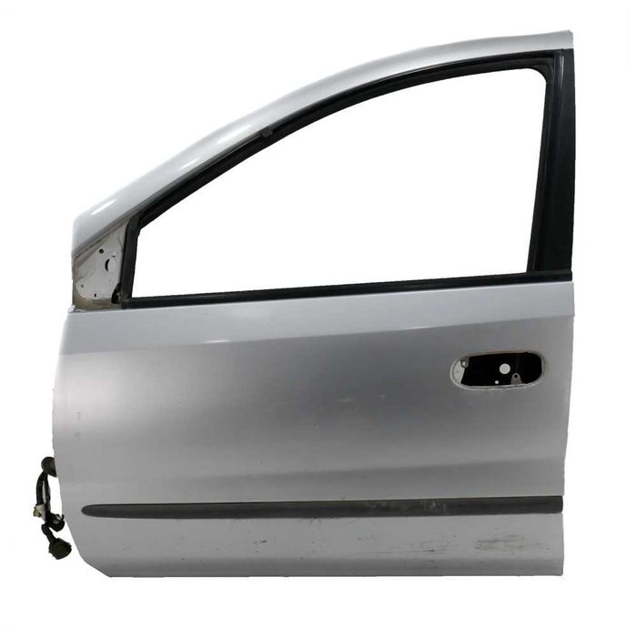 Предна лява врата Nissan Almera Tino (V10)  ID: 157884