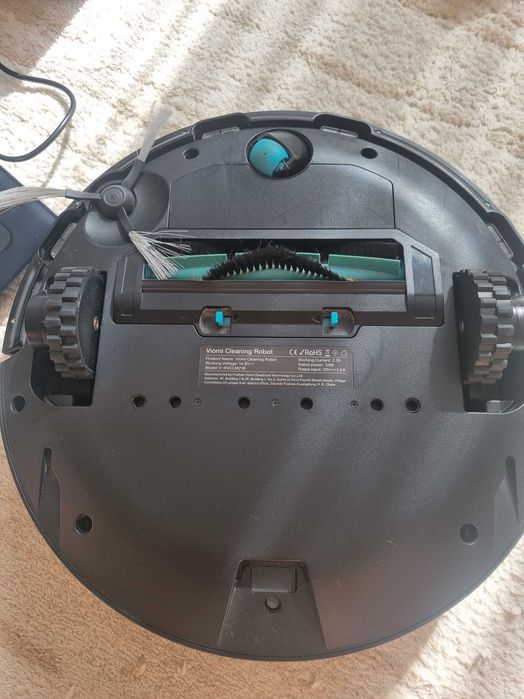 Продам робот - пылесос