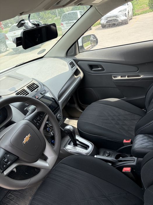 Chevrolet Cobalt 2025 | Комлектация Style | Белый цвет | 22.000 Км